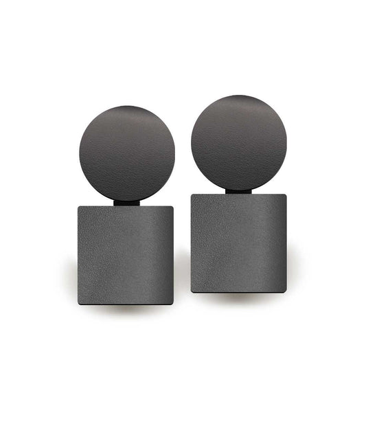 Boucles d'oreilles cuir noir Round Square fabriquées en France par Paola Borde